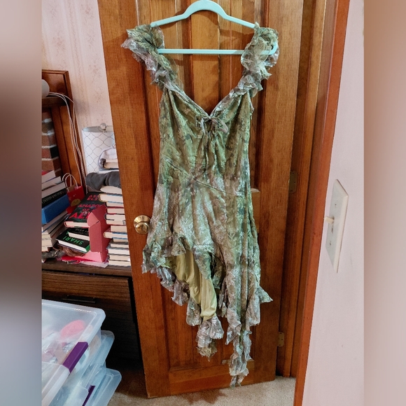 UO Hyacinth Green Ruffled Lace Spliced Midi Dress - Picture 7 of 16